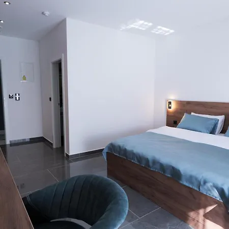 Belvedere A&e Velika Kladusa