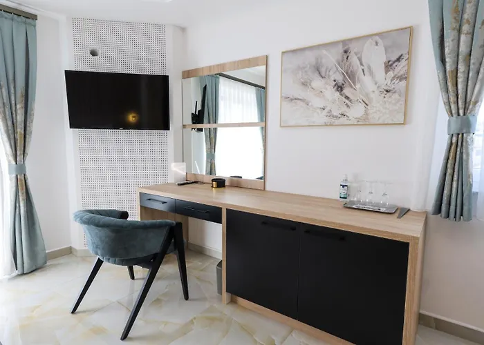 Belvedere A&e Велика-Кладуша