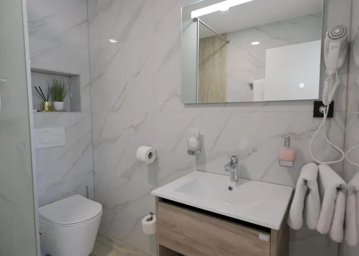 Отель Belvedere A&e