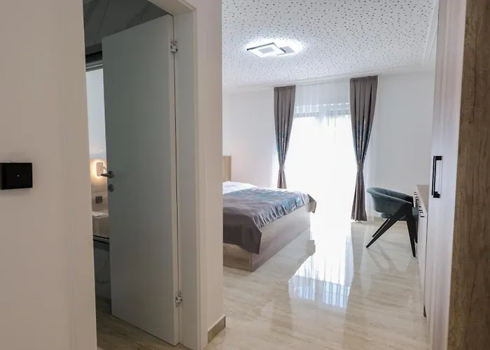 Отель Belvedere A&e 4*