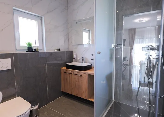 Отель Belvedere A&e Велика-Кладуша